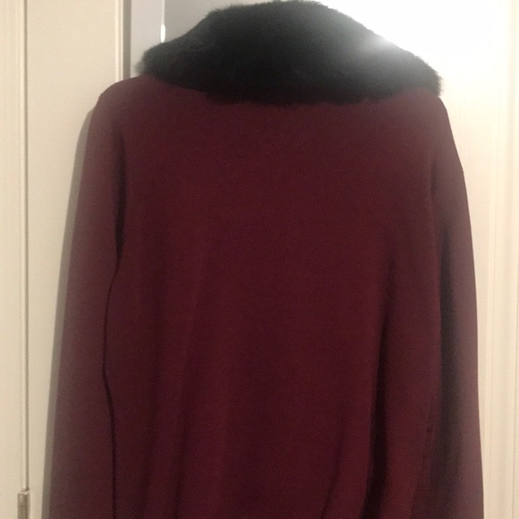 Dress top - Picture 2 of 4